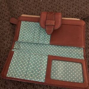 Women’s Fossil wallet